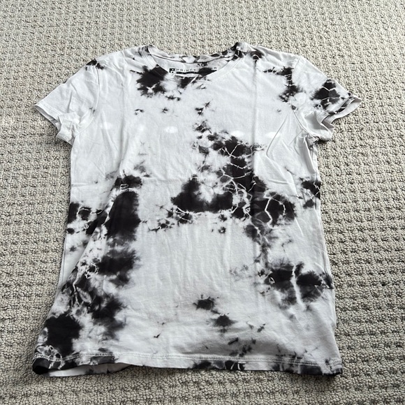 Prince Peter Collection Black and White Tie Dye Tee - Picture 1 of 3